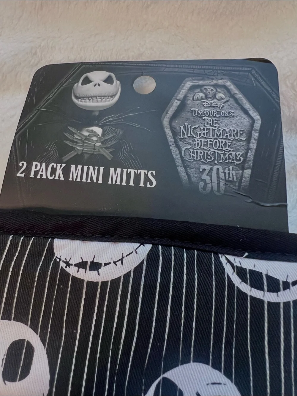 The Nightmare Before Christmas Mini Oven Mitts 2pack NWT